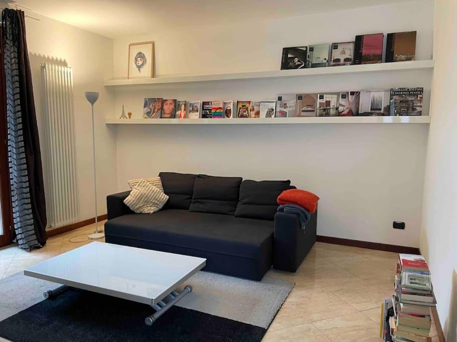 The Apartment Неграр Екстериор снимка